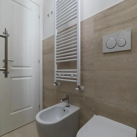 Termini & Acquario Romano Bright *