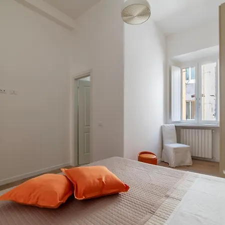 Termini & Acquario Romano Bright רומא