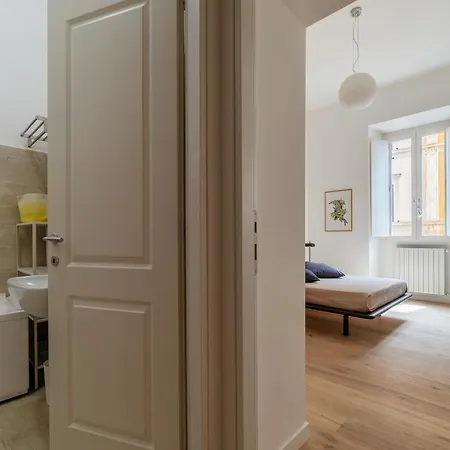 Termini & Acquario Romano Bright *