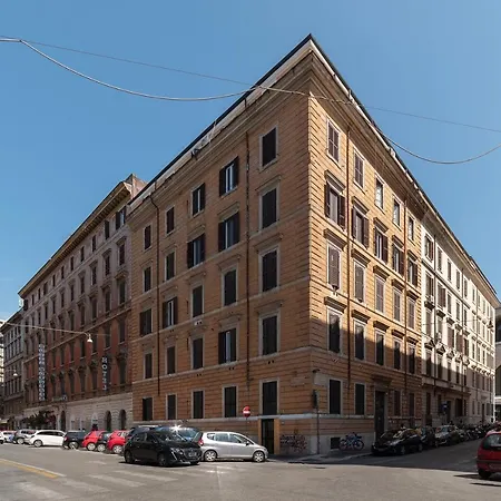 Termini & Acquario Romano Bright דירה *